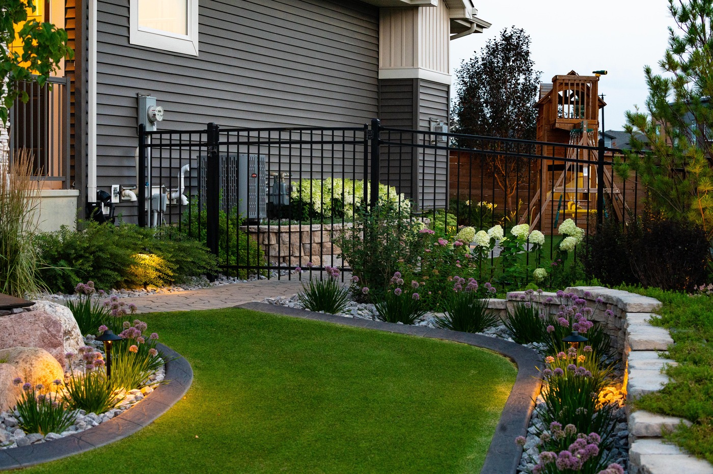 Perennial & Shrub Planting